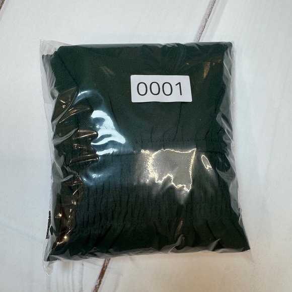 Monteau Los Angeles Forest Green Blouse / Size Medium / Sku0001 - Picture 7 of 7